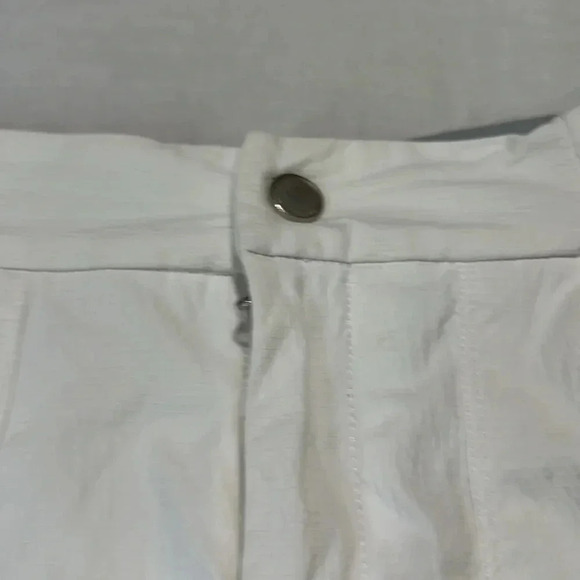 Athleta Trekkie Skort Skirt Womens Size 2 White Cargo Pockets Stretch - Picture 2 of 8